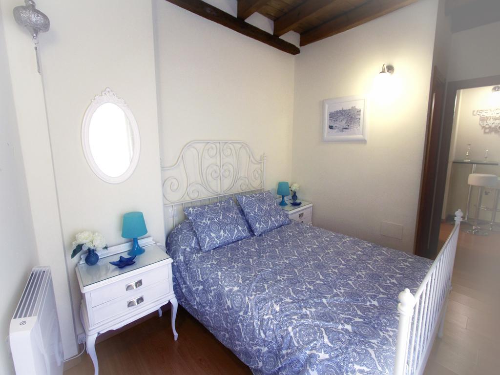 Apartamentos Toledo Suite *